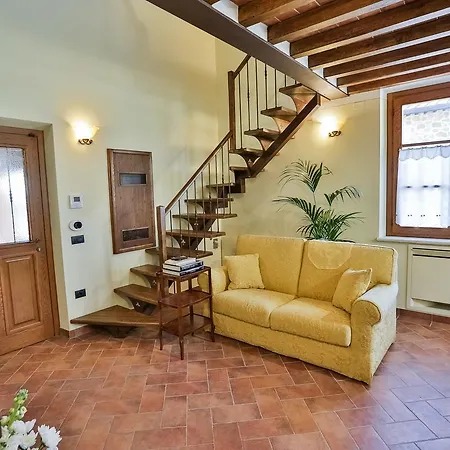 Aparthotel Borgo Poggiardelli Montepulciano Stazione