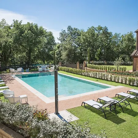 Borgo Poggiardelli Appart hôtel *