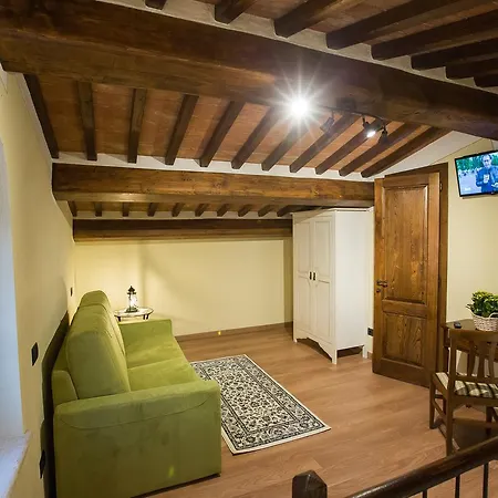 Borgo Poggiardelli 4*