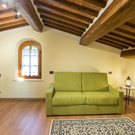 Borgo Poggiardelli 4*